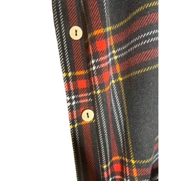 Agnes & Dora Button Front Cardigan Black Red Plaid Size Medium Pockets Christmas - Picture 4 of 6